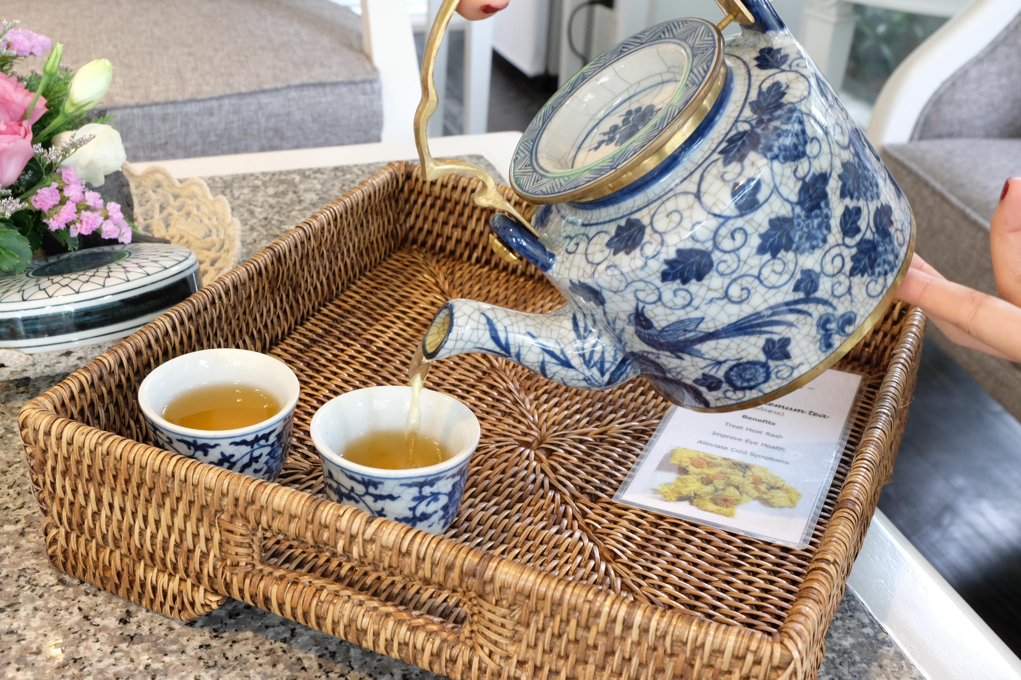 The Raweekanlaya Бангкок Экстерьер фото A tea tray